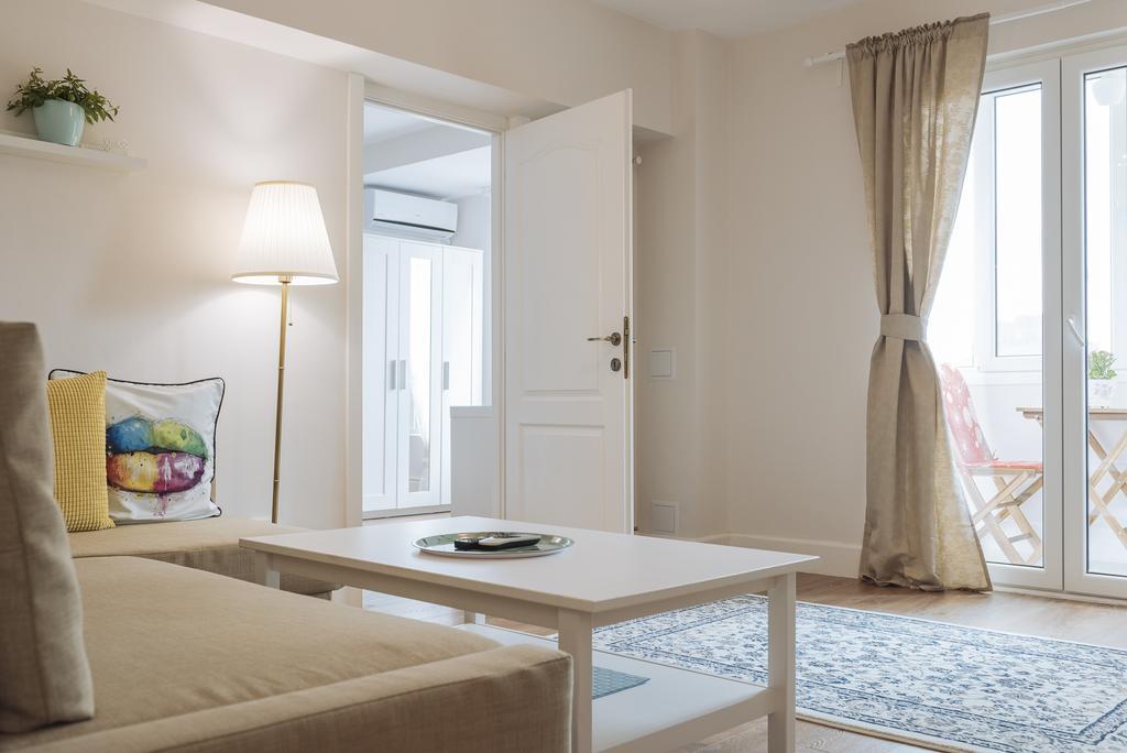 River View - Old City Apartment Βουκουρέστι Εξωτερικό φωτογραφία